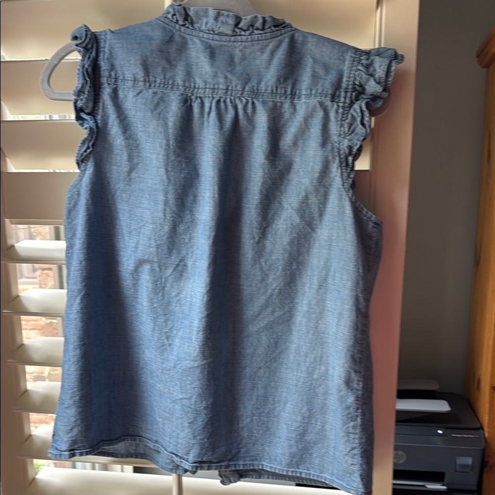 J Crew Denim Ruffle Sleeveless Top - Picture 4 of 5